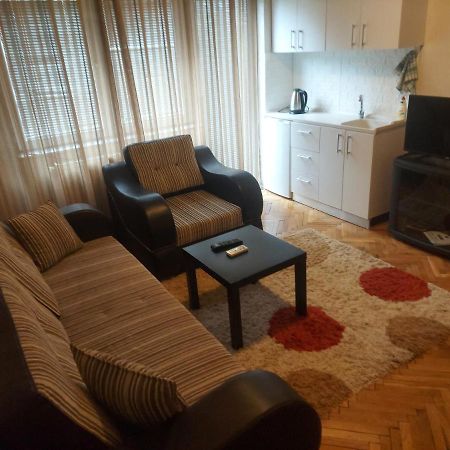 Apartment Perla Приштина Экстерьер фото